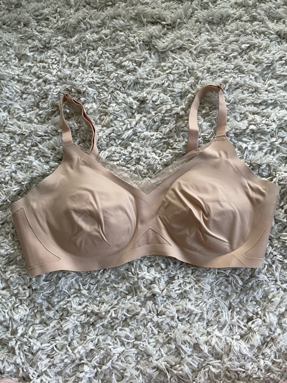 Honeylove Nude Beige Cross Over Wireless Bra Size Medium